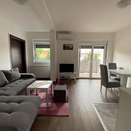 קרגיובאק Dom Apartmani מראה חיצוני תמונה